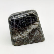 Load image into Gallery viewer, Labradorite Freeform (full polished, medium)
