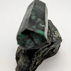 Emerald on Matrix (large)