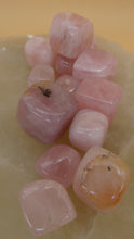 Load image into Gallery viewer, Quartz - Rose
