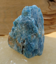 Load image into Gallery viewer, Apatite - Blue
